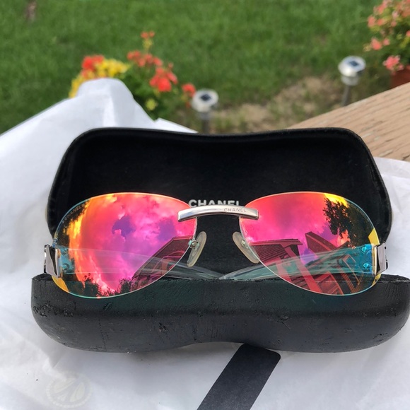 CHANEL Accessories - Chanel Iridescent Sunglasses model 4037 with case